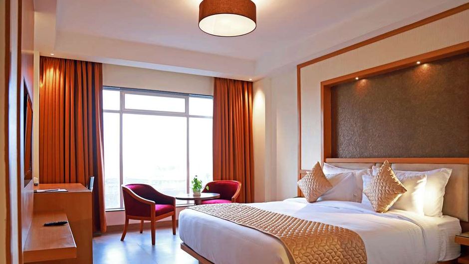 Clarion Inn Indore Room