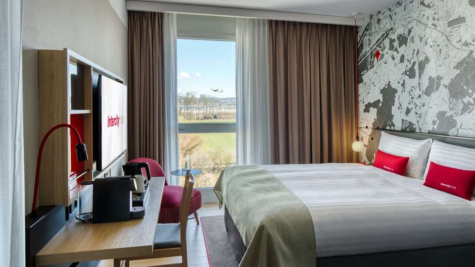 IntercityHotel Zurich Airport Room