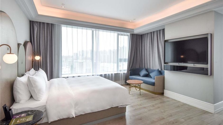 Mercure Wuhan Optics Valley Room