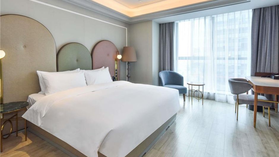 Mercure Wuhan Optics Valley Room