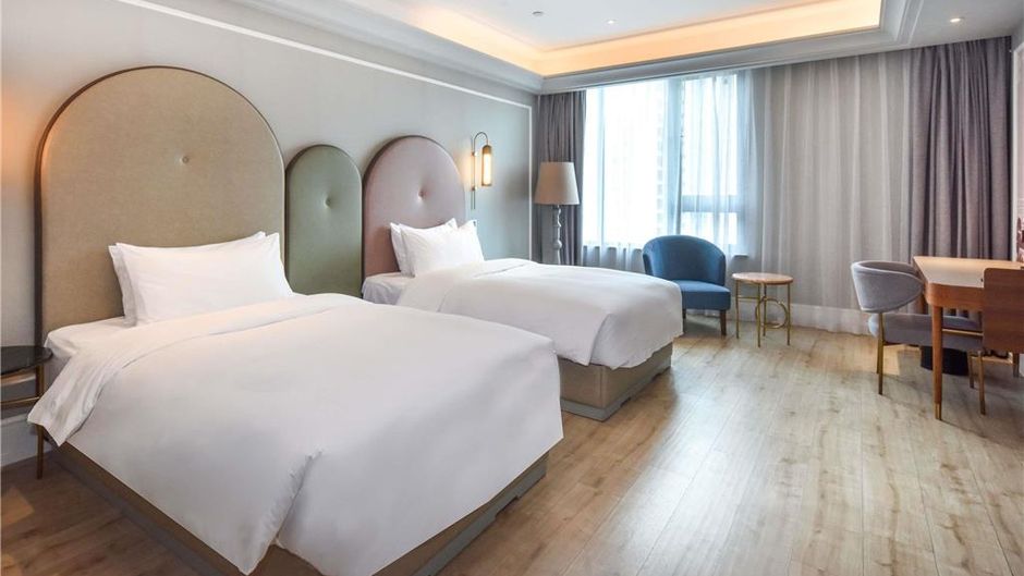 Mercure Wuhan Optics Valley Room