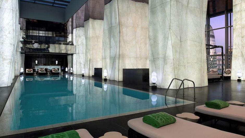 Banyan Tree Doha Pool