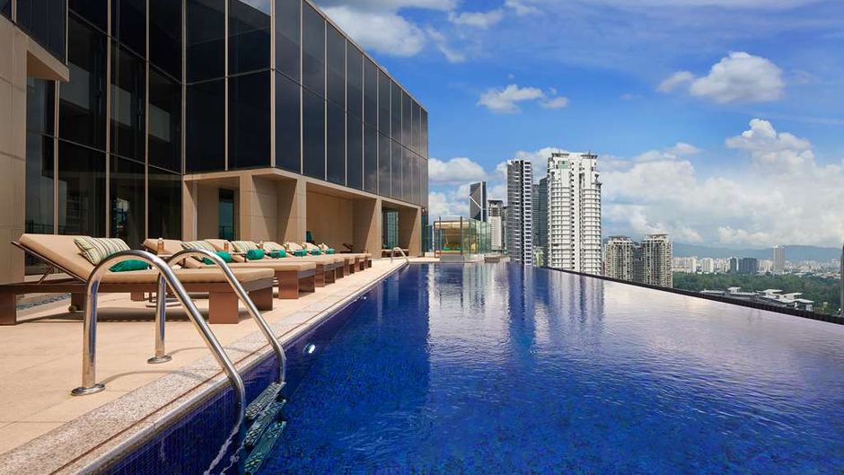Pavilion Hotel Kuala Lumpur Pool