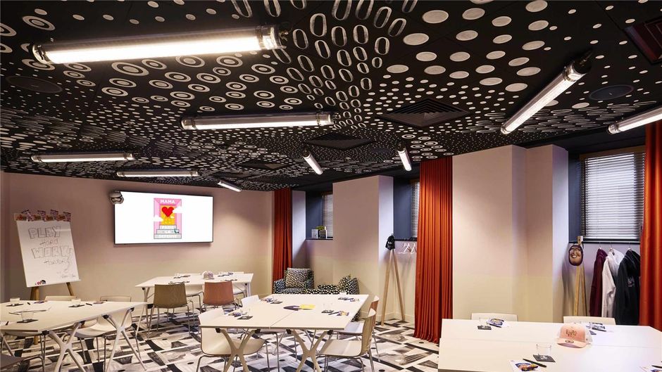 Mama Shelter Paris La Defense Meeting