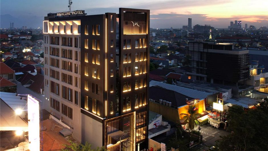 Mercure Surabaya Manyar Exterior
