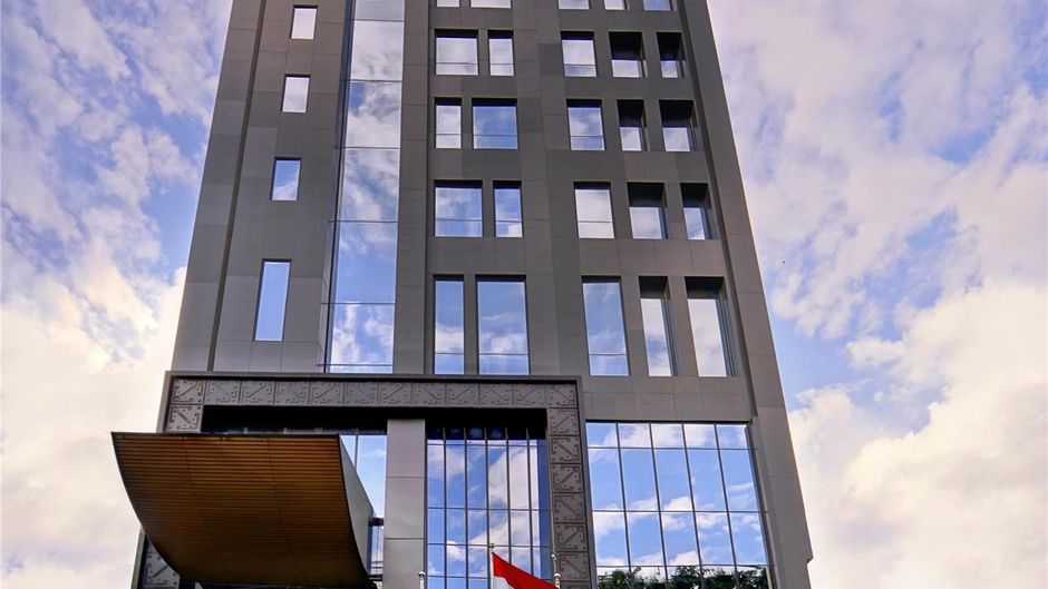 Mercure Surabaya Manyar Exterior