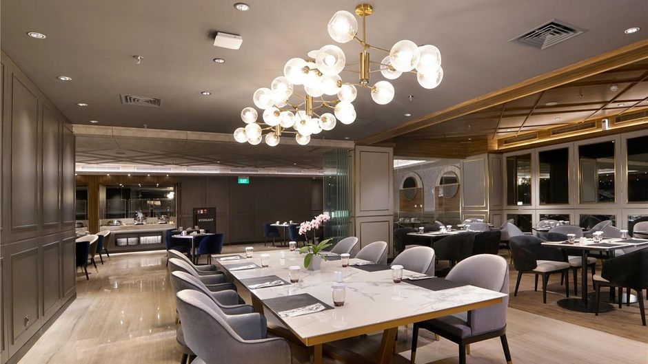 Mercure Surabaya Manyar Restaurant