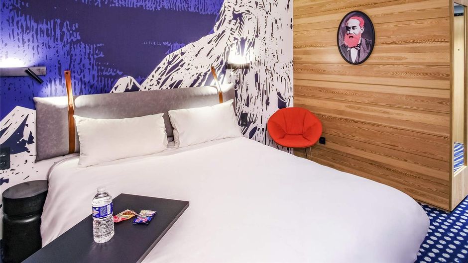 Ibis Styles Albertville Hotel Room
