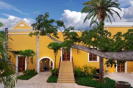 Hacienda Xcanatun by Angsana