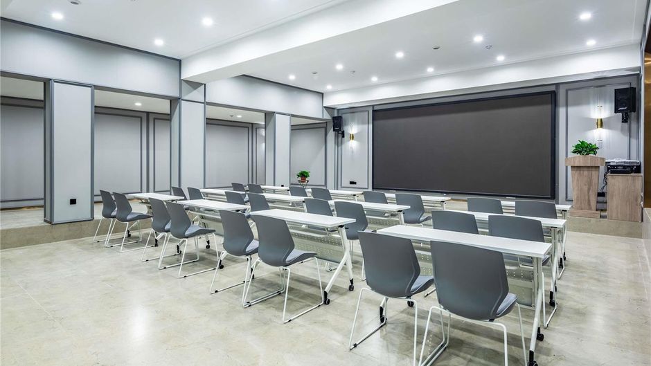 Mercure Qingdao Zhanqiao Meeting