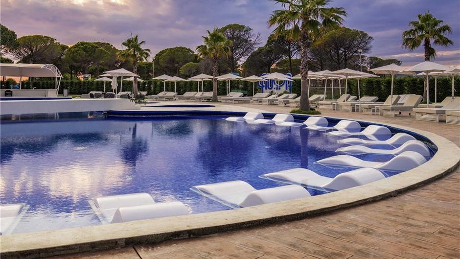 Moevenpick Hotel Lalez Durres Pool