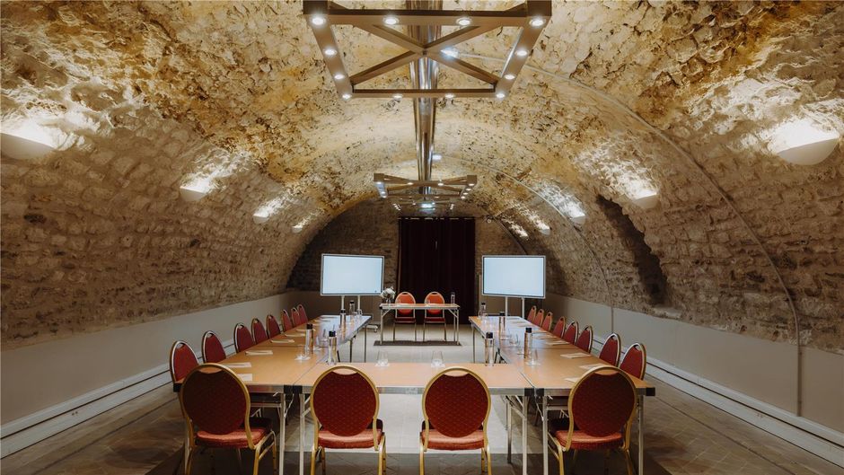 Les Demeures de Varennes, BW Sig Coll Meeting
