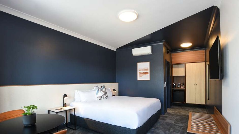 HotelMOTEL Room