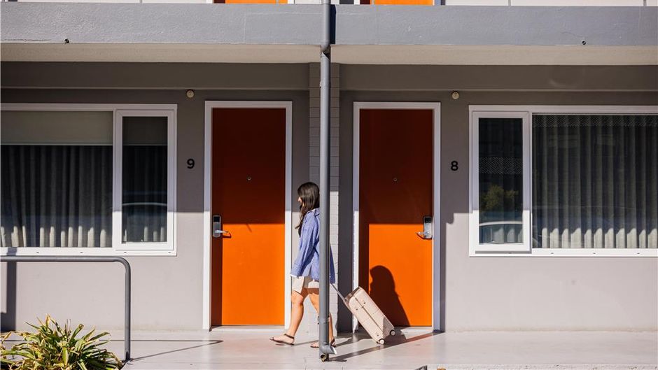 HotelMOTEL Exterior