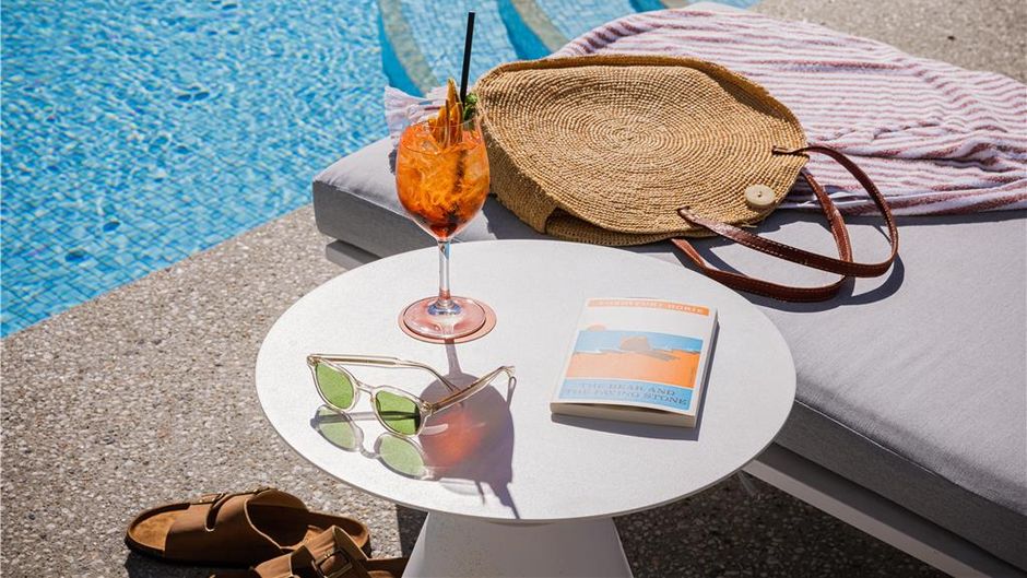 HotelMOTEL Pool