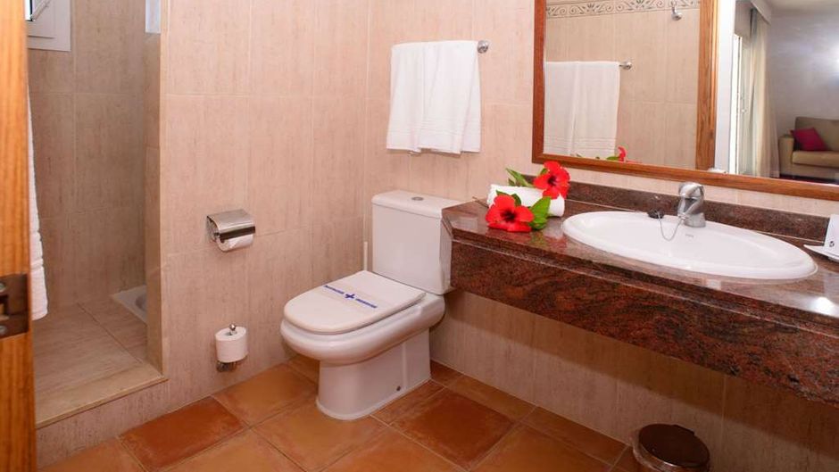Cala Llenya Resort Ibiza Room