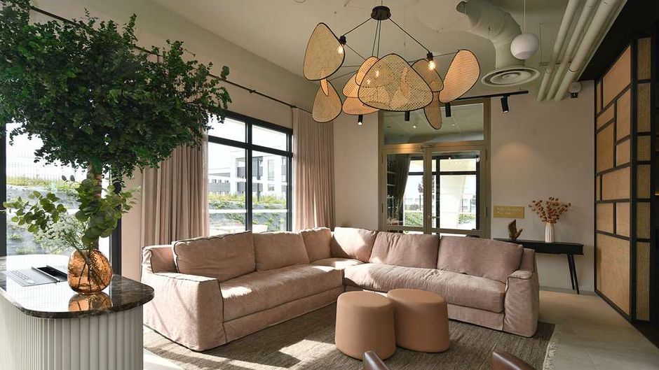 Golden Tulip Reims Lobby