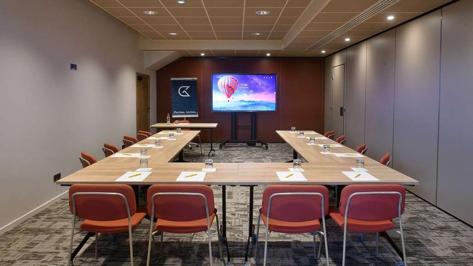 Golden Tulip Reims Meeting