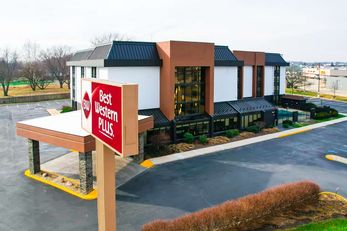 Best Western Plus North at Pyramids