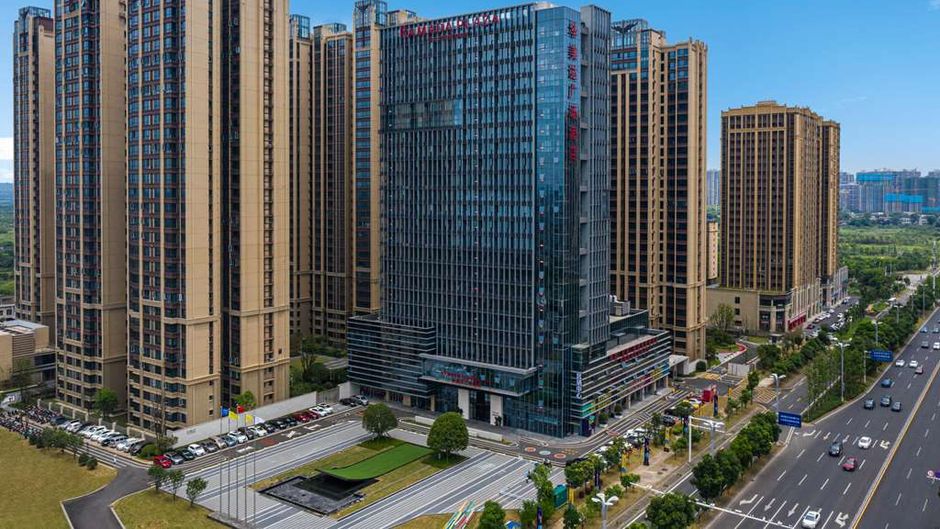 Ramada Plaza by Wyndham Xiangtan Wanlou Exterior