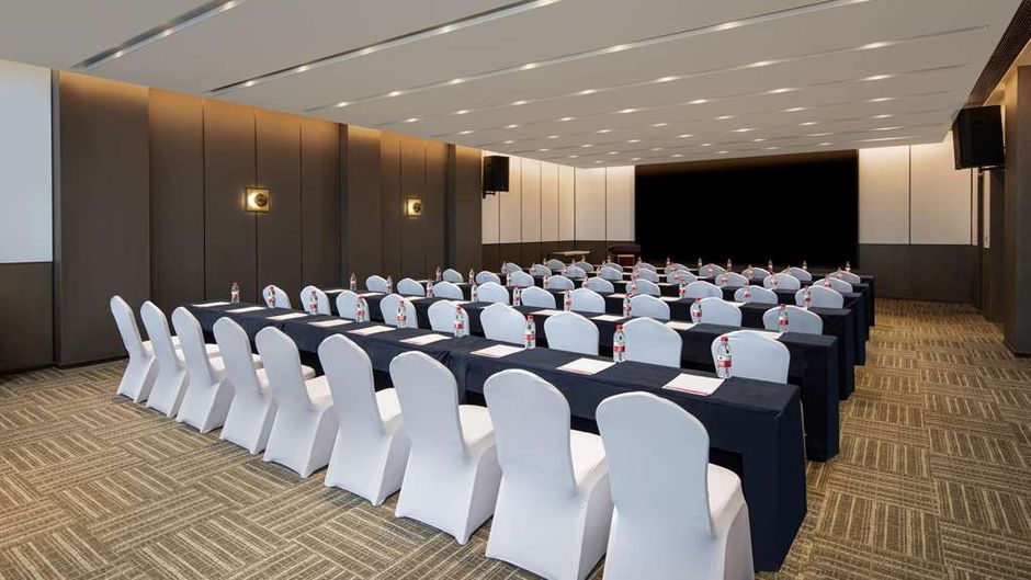 Ramada Plaza by Wyndham Xiangtan Wanlou Meeting