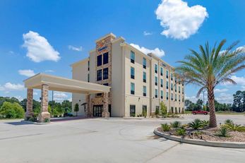 Comfort Suites