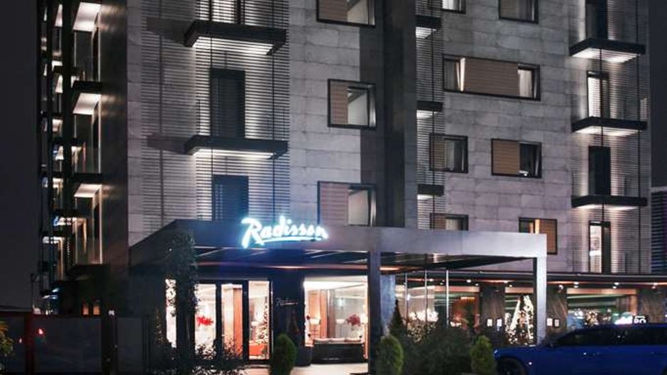 Radisson Hotel Naples Nola Exterior