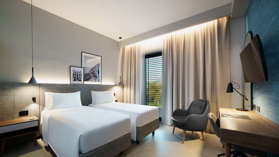 Radisson Hotel Naples Nola Room