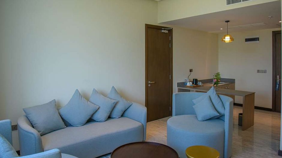 Golden Tulip Zanzibar Airport Suite