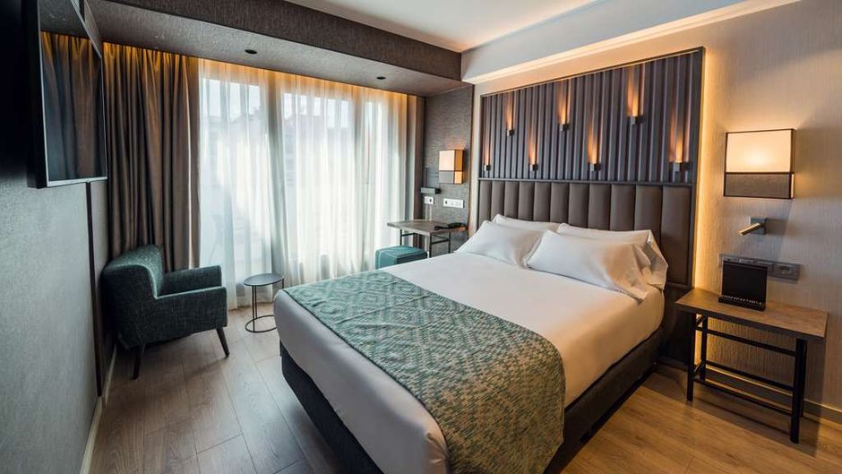 Catalonia Gran Via Bilbao Room