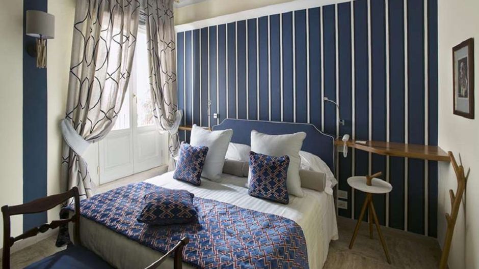 Augustus Hotel & Resort Room