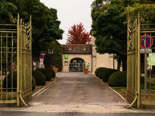 ibis Styles Dijon Sud Domaine Beauregard