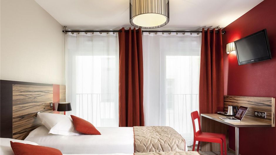 Aparthotel Adagio Lyon Patio Confluence Room