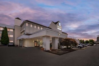 SureStay by BW SeaTac Airport North