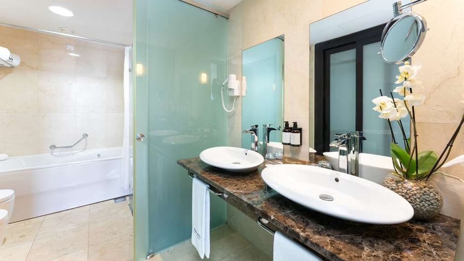 Angra Marina Hotel Room