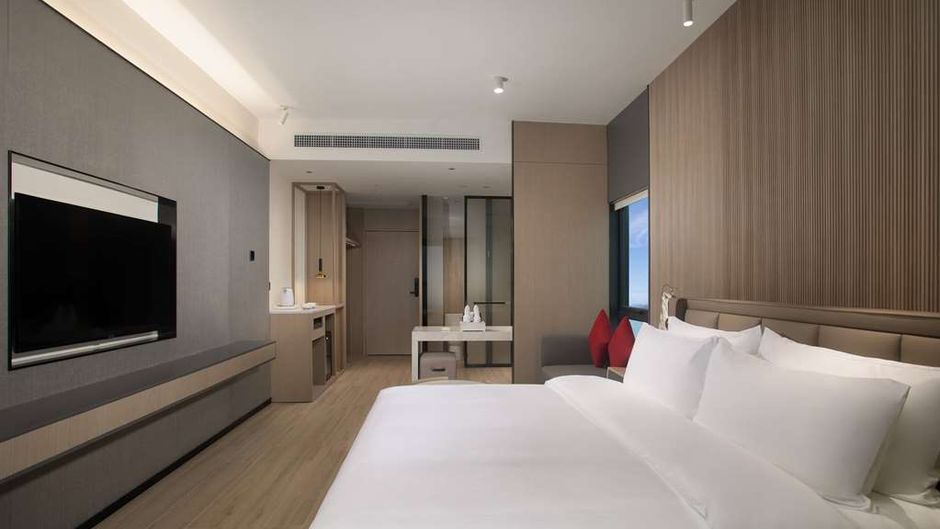 Ramada by Wyndham Double Moon Bay Room