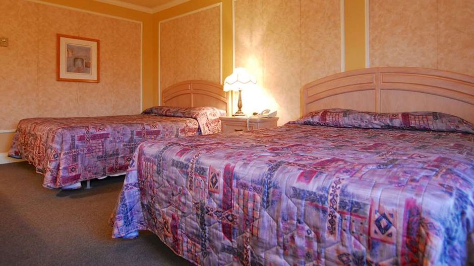 Travelodge by Wyndham Victoriaville Room