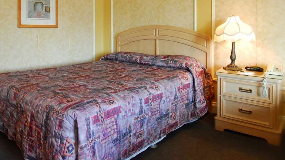 Travelodge by Wyndham Victoriaville Room