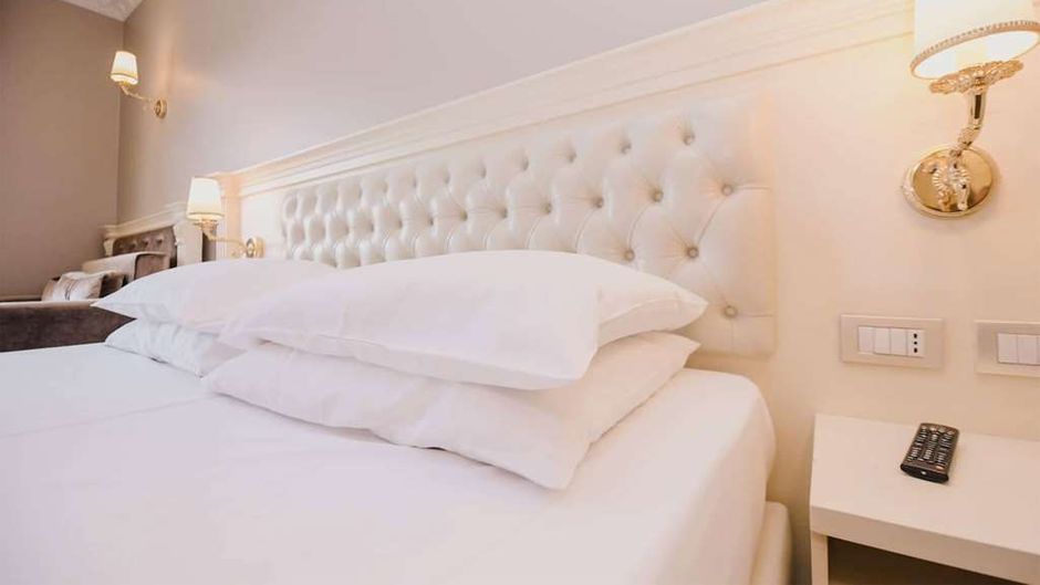 Lot Boutique Hotel and Restaurant Room