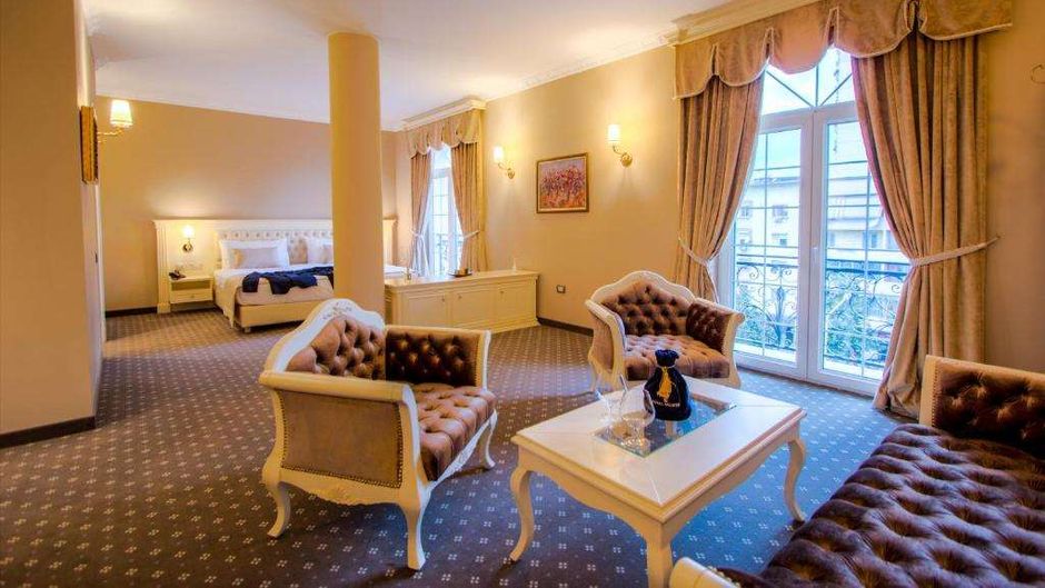 Lot Boutique Hotel and Restaurant Suite