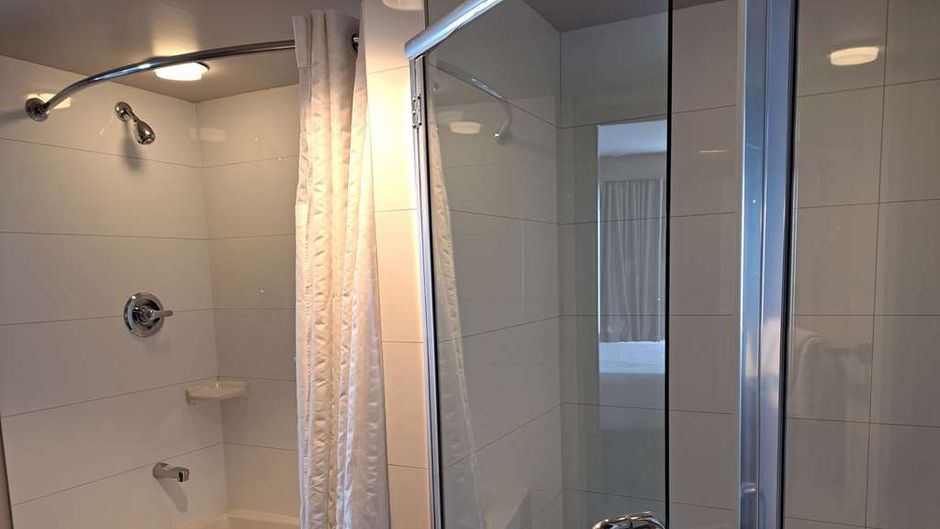 Best Western Plus Vancouver Airport Room
