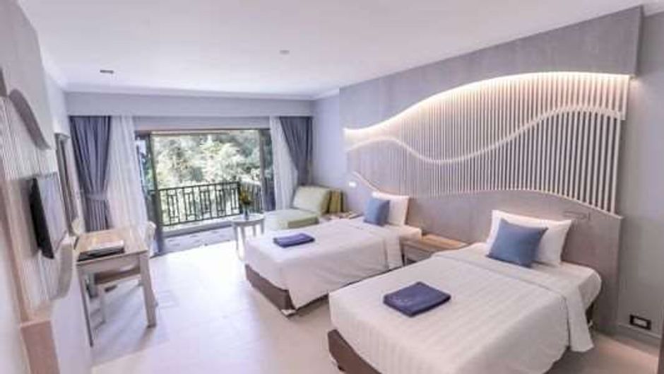 Amora Beach Resort Phuket Room