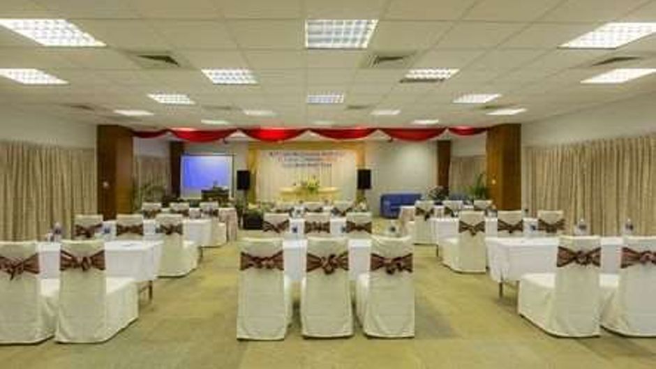 Amora Beach Resort Phuket Meeting