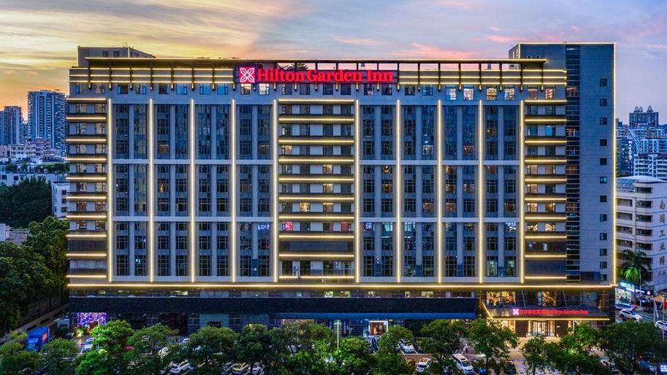 Hilton Garden Inn Shenzhen Nanshan Ave Exterior