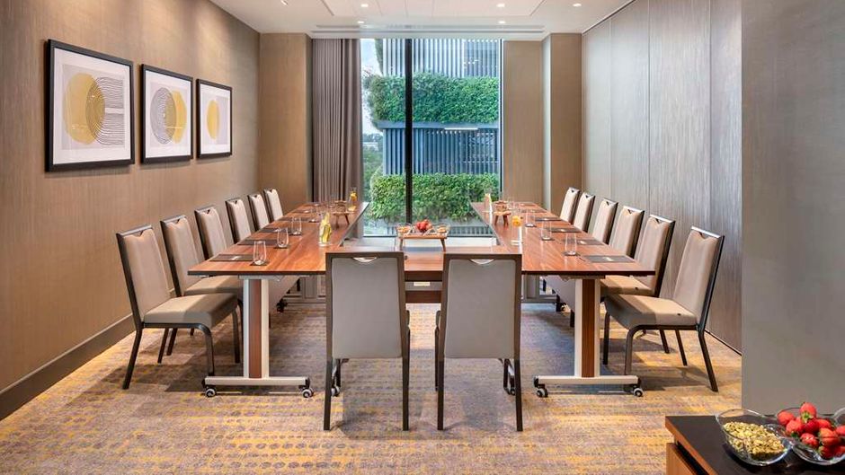 Hilton Woking Meeting
