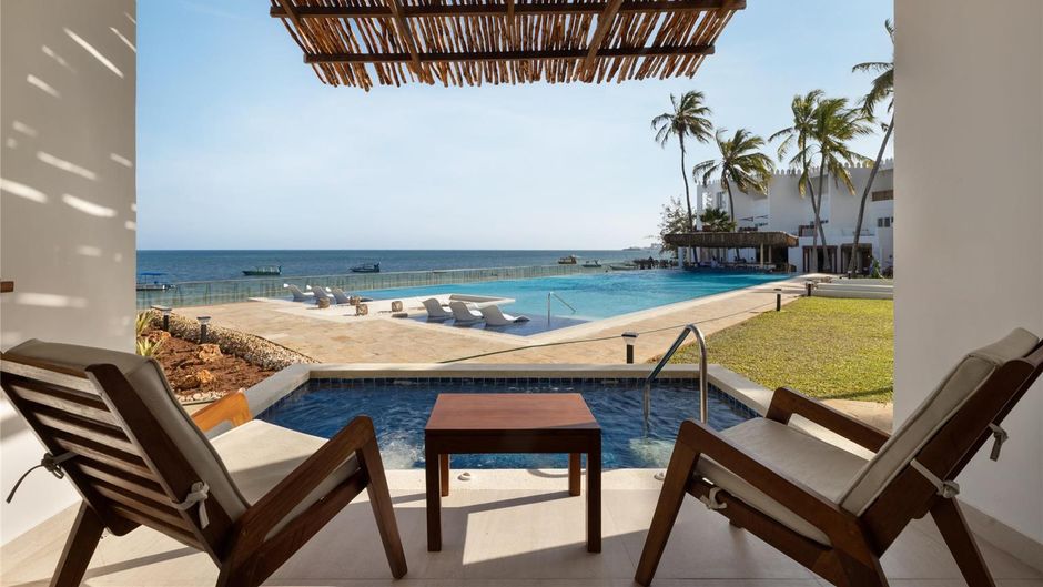 Bamburi Beach Hotel Suite