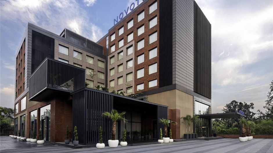 Novotel Chandigarh Tribune Chowk Exterior