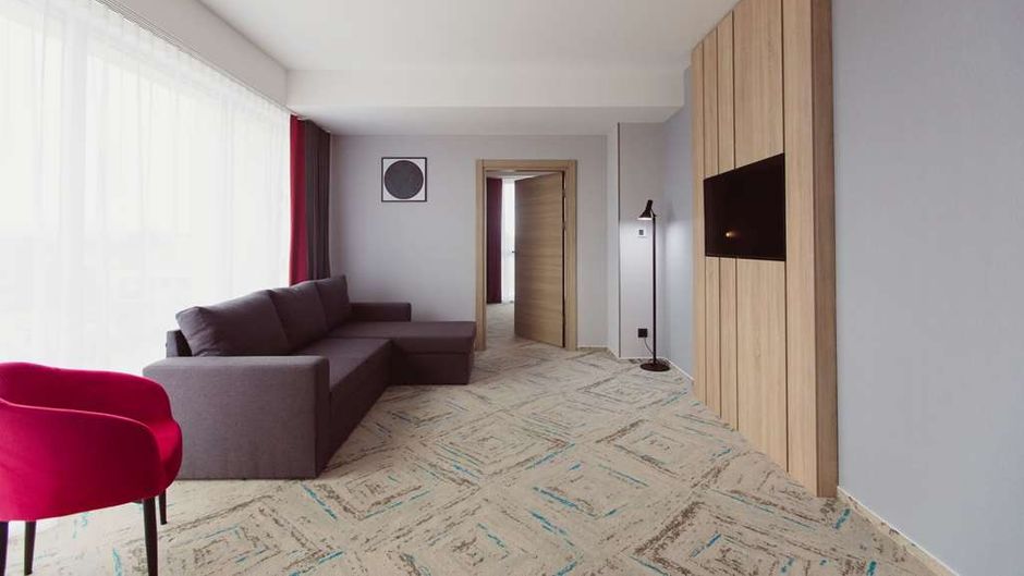 Ramada by Wyndham Targu Jiu Suite