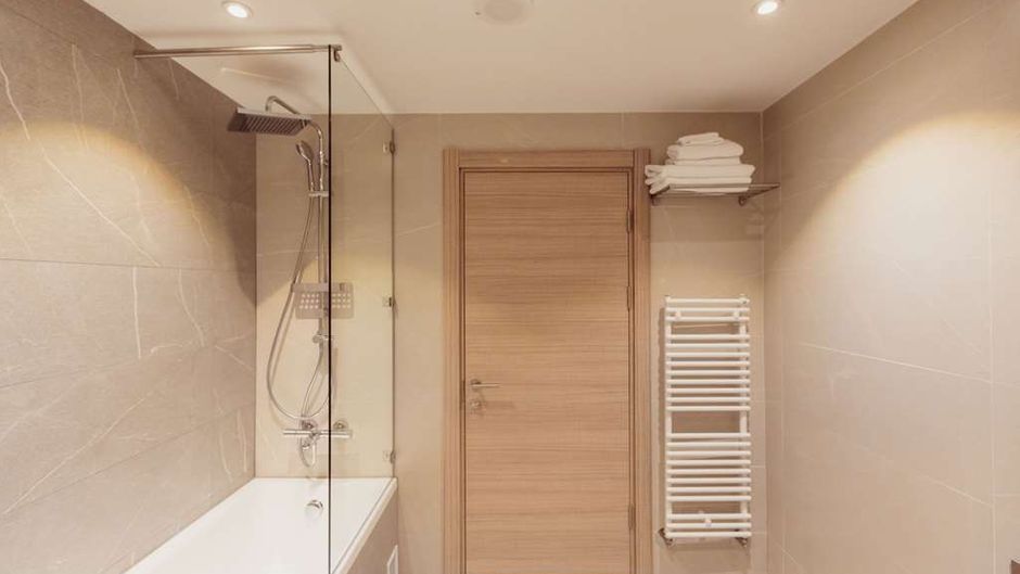 Ramada by Wyndham Targu Jiu Suite