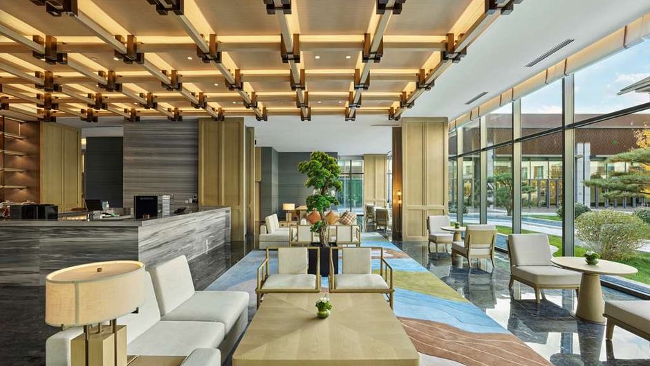 DoubleTree by Hilton Beijing Badaling Lobby